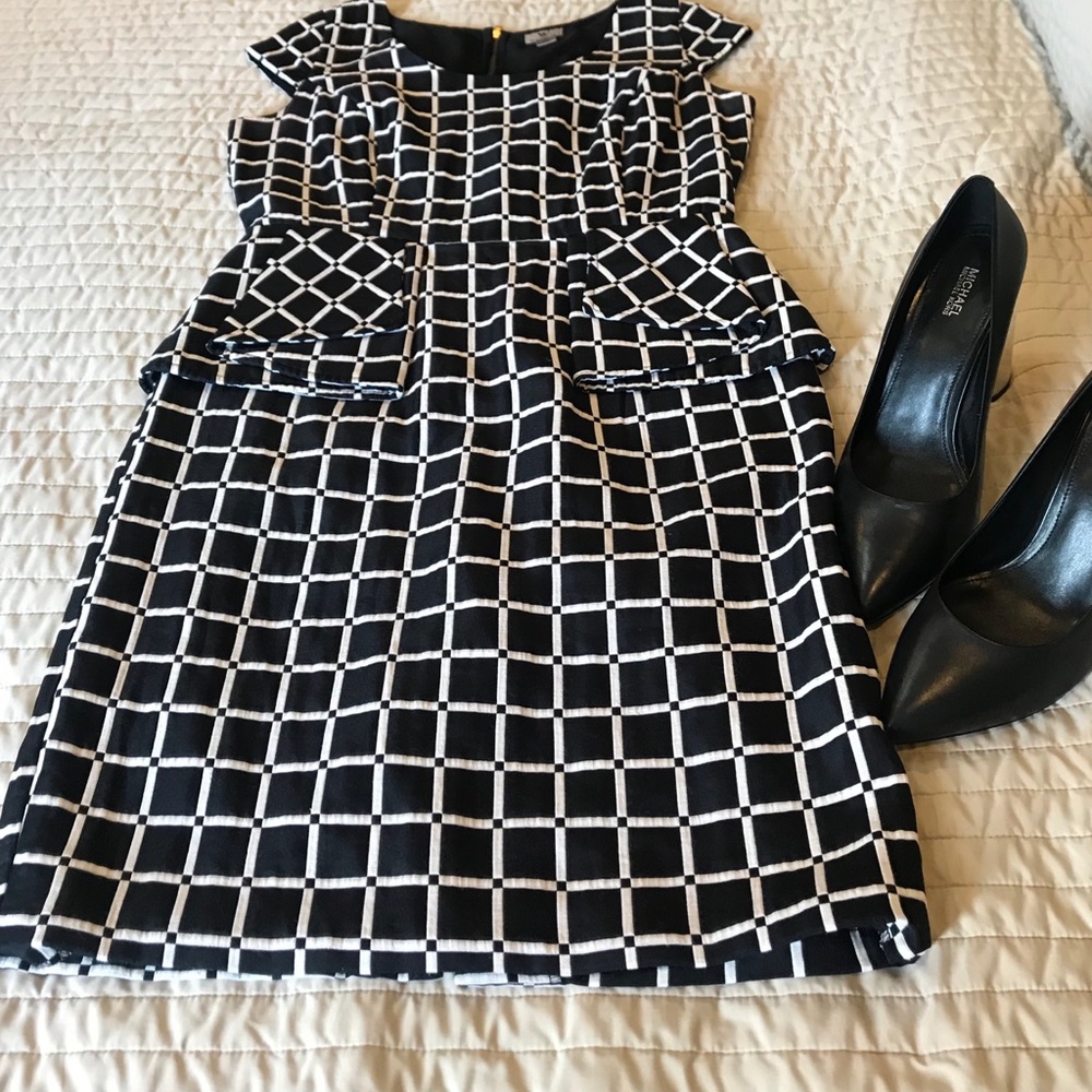 Worthington Black & White Dress size 6